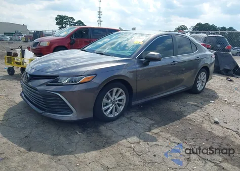 2021 Toyota Camry Le из США, поврежденный, VIN 4T1C11AK7MU470049